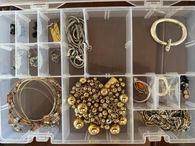 Sale Photo Thumbnail #234