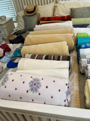 Sale Photo Thumbnail #251