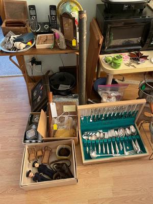Estate sale photo