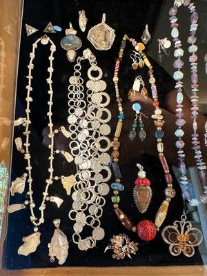 Sale Photo Thumbnail #407