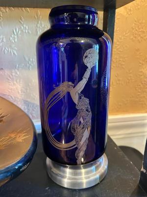 Sale Photo Thumbnail #64: Erte Fireflies vase
