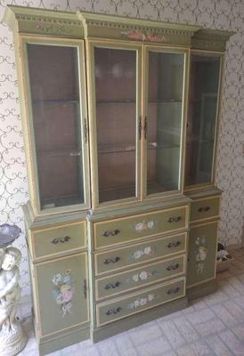BIG BEAUTIFUL CHINA CABINET WITH HAND-PAINTED DRAWERS AND DOORS