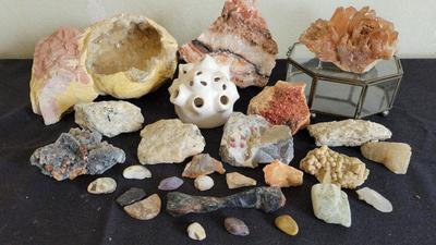 QUARTZ GEODES AND CALCITE CRYSTALS #1