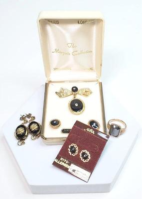 Costume jewelry ruby onyx, gems