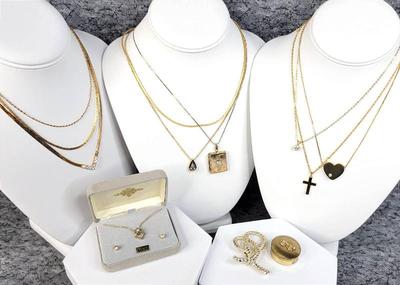 Goldtone costume jewelry