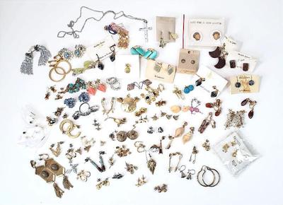 Big costume jewelry lot