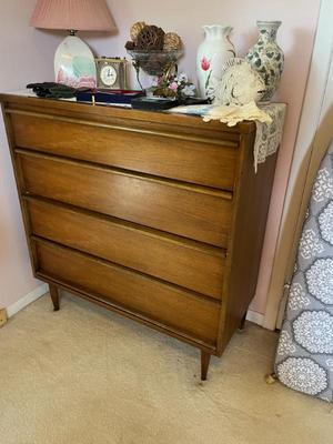 Sale Photo Thumbnail #135