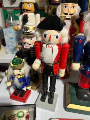 Sale Photo Thumbnail #277