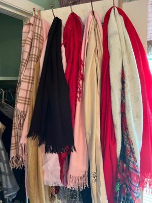 Sale Photo Thumbnail #125