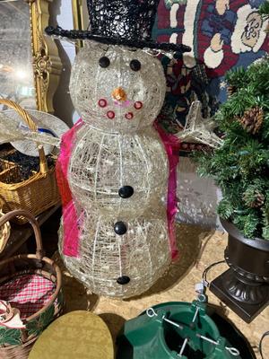 Sale Photo Thumbnail #309