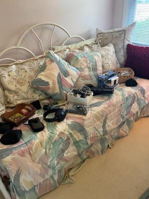 Sale Photo Thumbnail #142