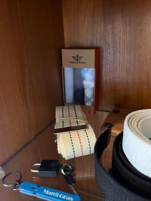 Sale Photo Thumbnail #169