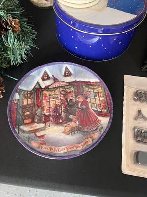 Sale Photo Thumbnail #294