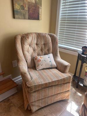 Sale Photo Thumbnail #108