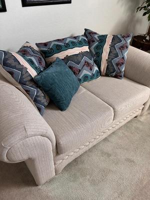 Sale Photo Thumbnail #727