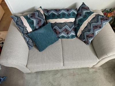 Sale Photo Thumbnail #168