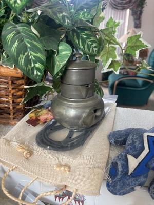 Sale Photo Thumbnail #392