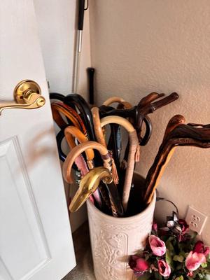 Sale Photo Thumbnail #686