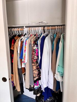 Sale Photo Thumbnail #682