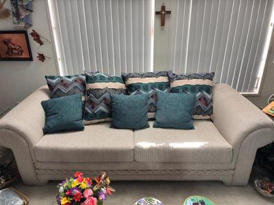 Sale Photo Thumbnail #736