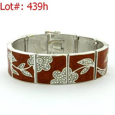 Sale Photo Thumbnail #575