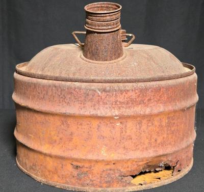 Rustic can