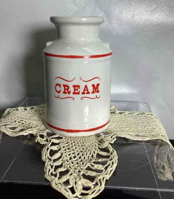 Vintage house of webster ceramic cream jar no lid)