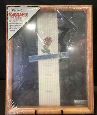 Shadow box frame 3d