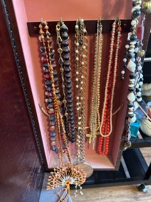 Sale Photo Thumbnail #284