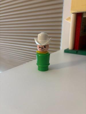 Sale Photo Thumbnail #438