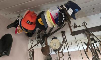Sale Photo Thumbnail #76