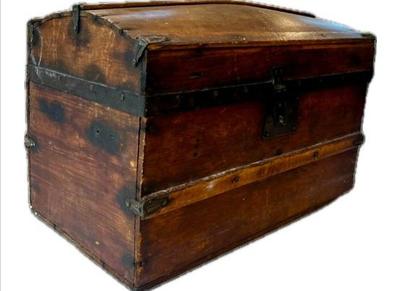 Antique Camel Back Doll Chest With Papered Interior & Tray - Wonderful Crowned Surface - Escutcheon & Lock