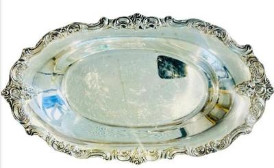 Silver Plate Bread Serving Piece - Signed Towle