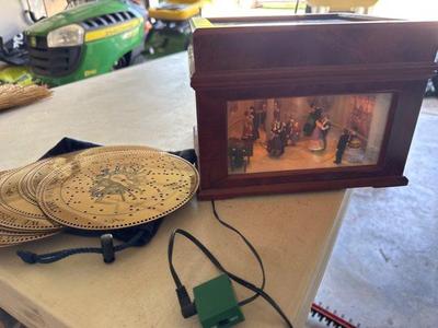 Mr. Christmas Music Box