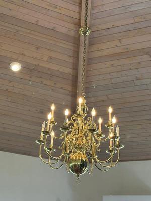 Sale Photo Thumbnail #573: Brass chandelier