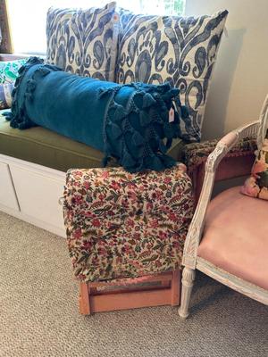 Sale Photo Thumbnail #526
