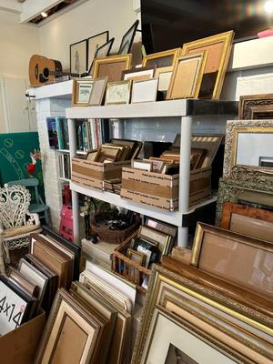 Sale Photo Thumbnail #652