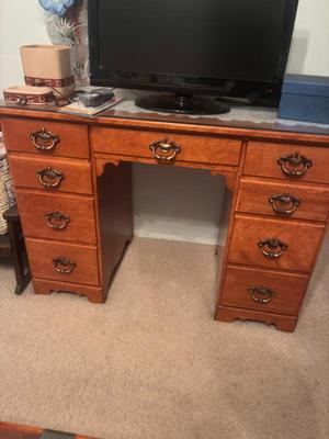 Sale Photo Thumbnail #261