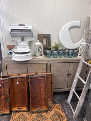 Sale Photo Thumbnail #46
