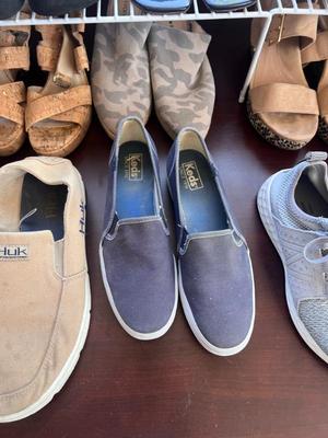 Sale Photo Thumbnail #174