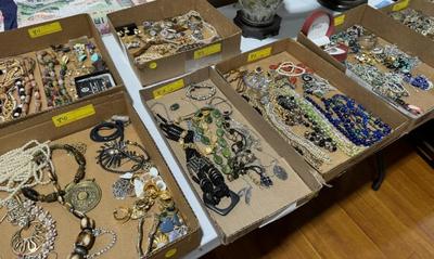 Sale Photo Thumbnail #6