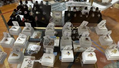 Sale Photo Thumbnail #57