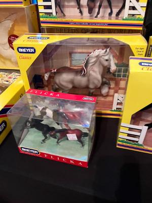 Sale Photo Thumbnail #157