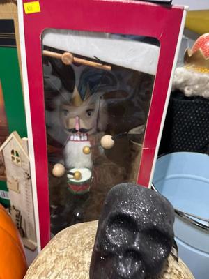 Sale Photo Thumbnail #475