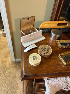 Sale Photo Thumbnail #258
