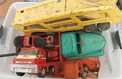 MYSTERY BIN OF METAL TRUCKS