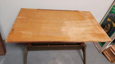 A FABULOUS DRAFTING TABLE