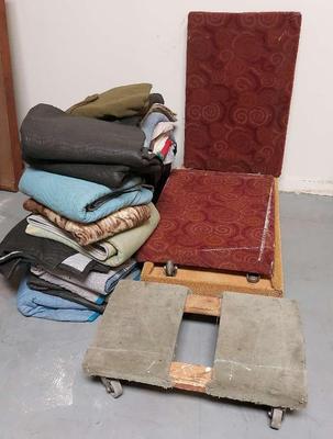 GREAT MOVER'S DOLLIESY AND BLANKETS LOT