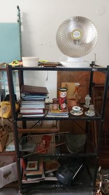 SHELVING UNIT MYSTERY LOT #6