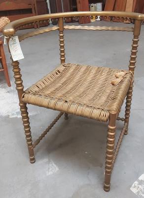 UNIQUE VICTORIAN CORNER CHAIR